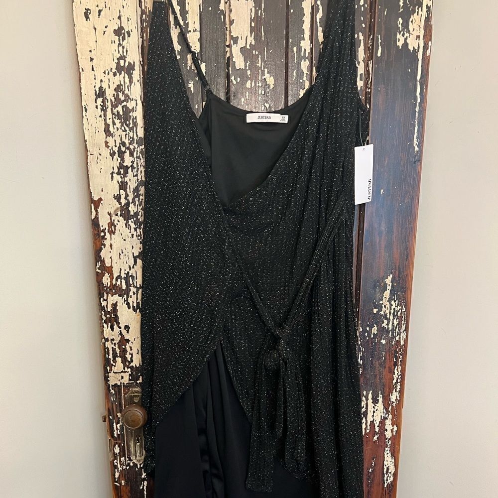 Women’s Just Fab Black front tie glitter tank dress. Size 2X. NWT
